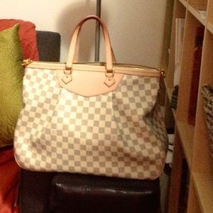Louis Vuitton bag